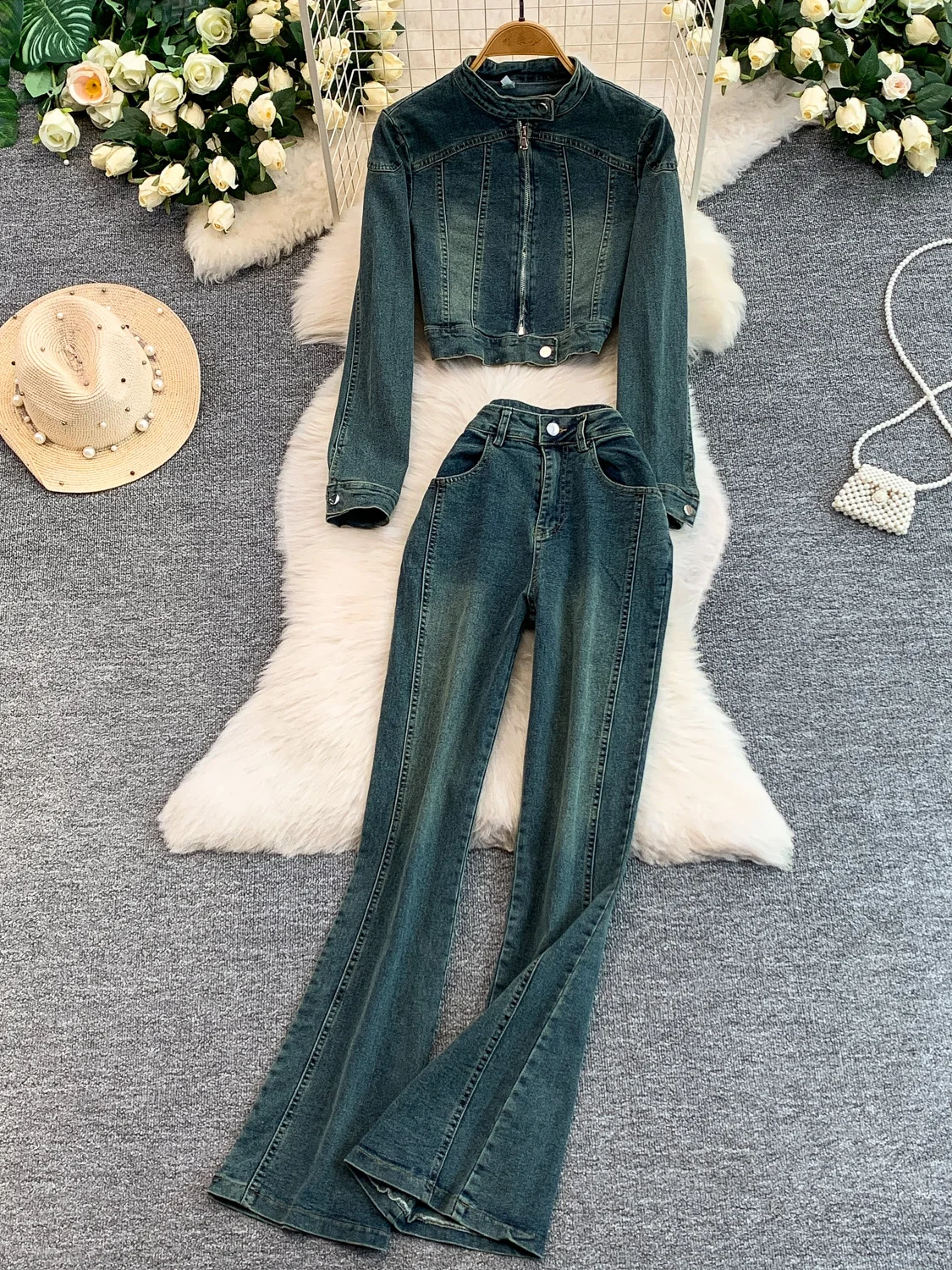 

Retro American Spicy Girl Fashion Distressed Zipper Stand Collar Denim Jacket High Waist Slimming Elastic Flared Pants Two Pi...