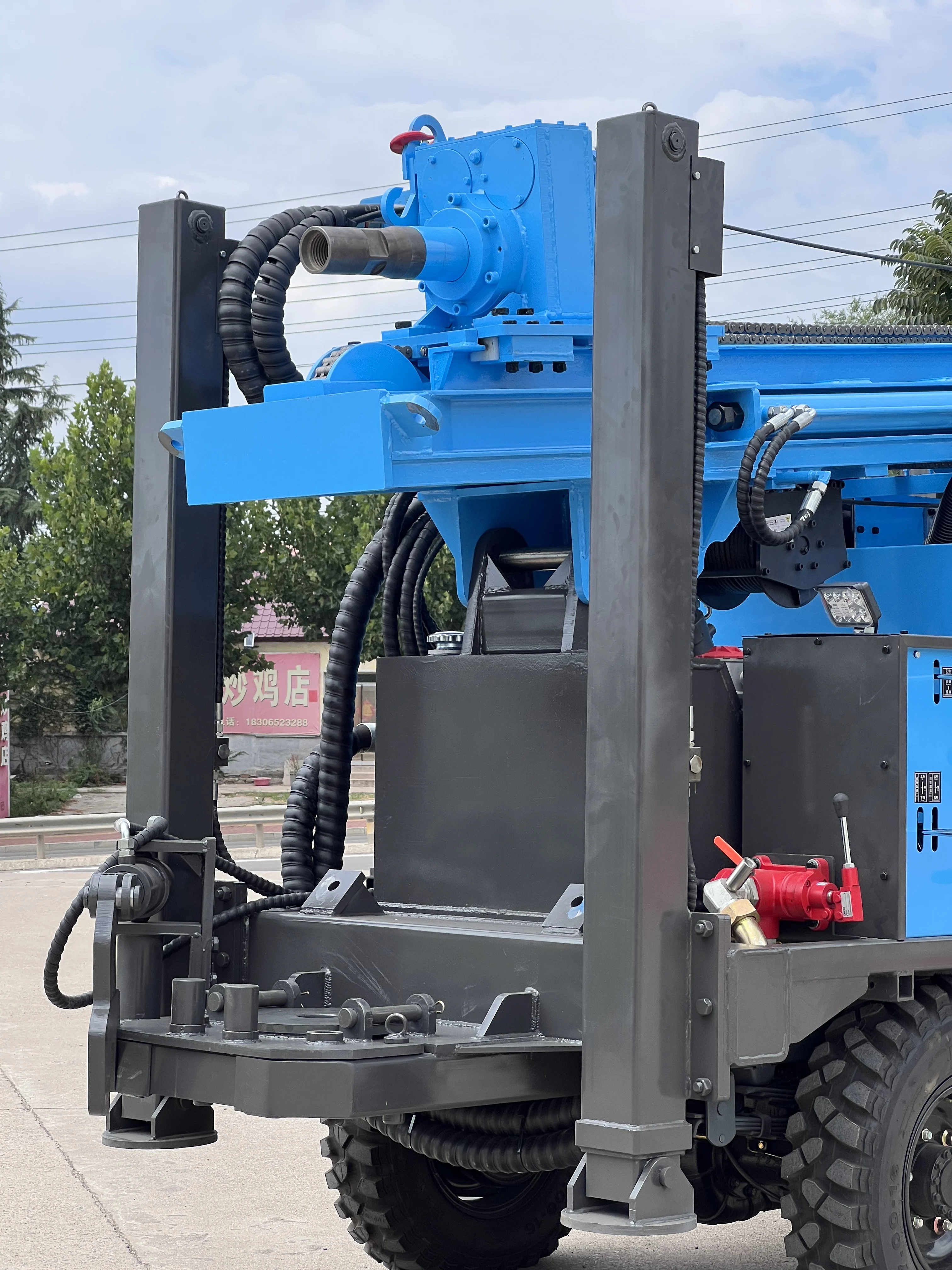 맞춤형 삼륜차 장착 200m 심도 수중 시추기