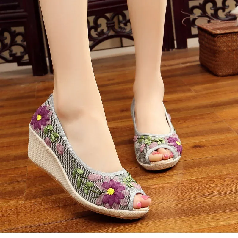 CEYANEAO Vintage Women Floral Pumps Embroidery Linen Shoes Retro Fabric Canvas Peep Toe Dance Wedges Single Heel Sandals