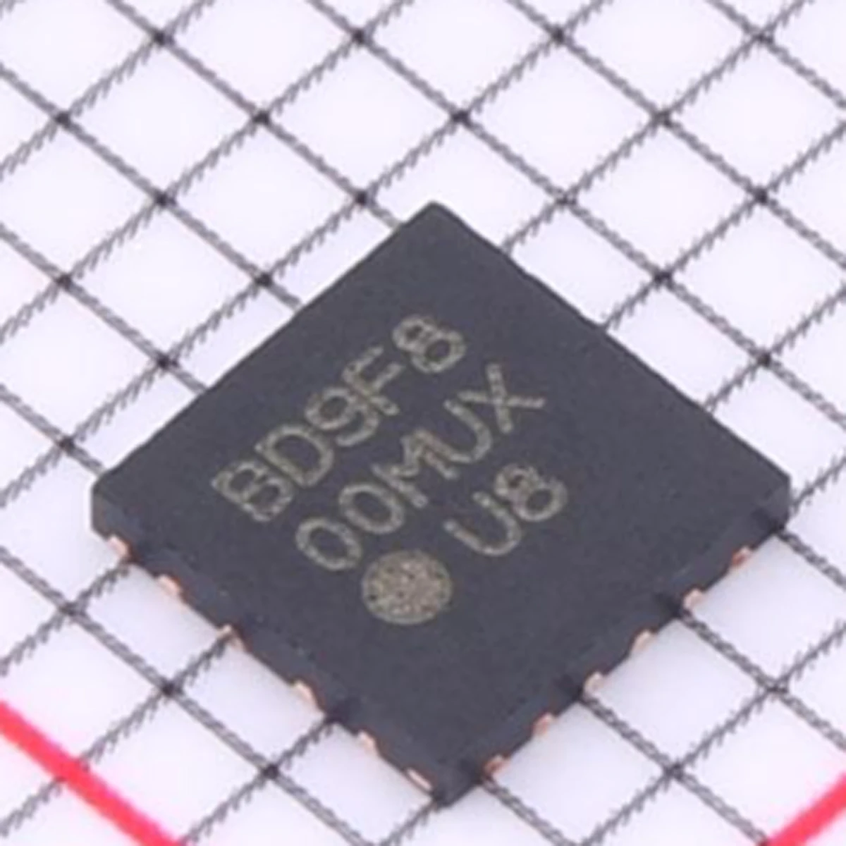 BD9F800MUX-ZE2 Original DC-DC Power Chip Adjustable 4.5V~28V 765mV~13.5V Step-Down VQFN-11 ADJ 8A 11VQFN IC REG BUCK BD9F800MUX