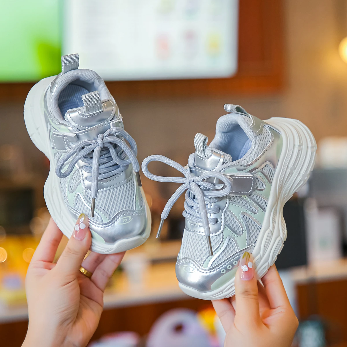 

Kids Sneakers Mesh Breathable Boys Girls Running Shoes Thick Soft Sole 2026 Autumn New Children Casual Shoes Handsome Non-slip
