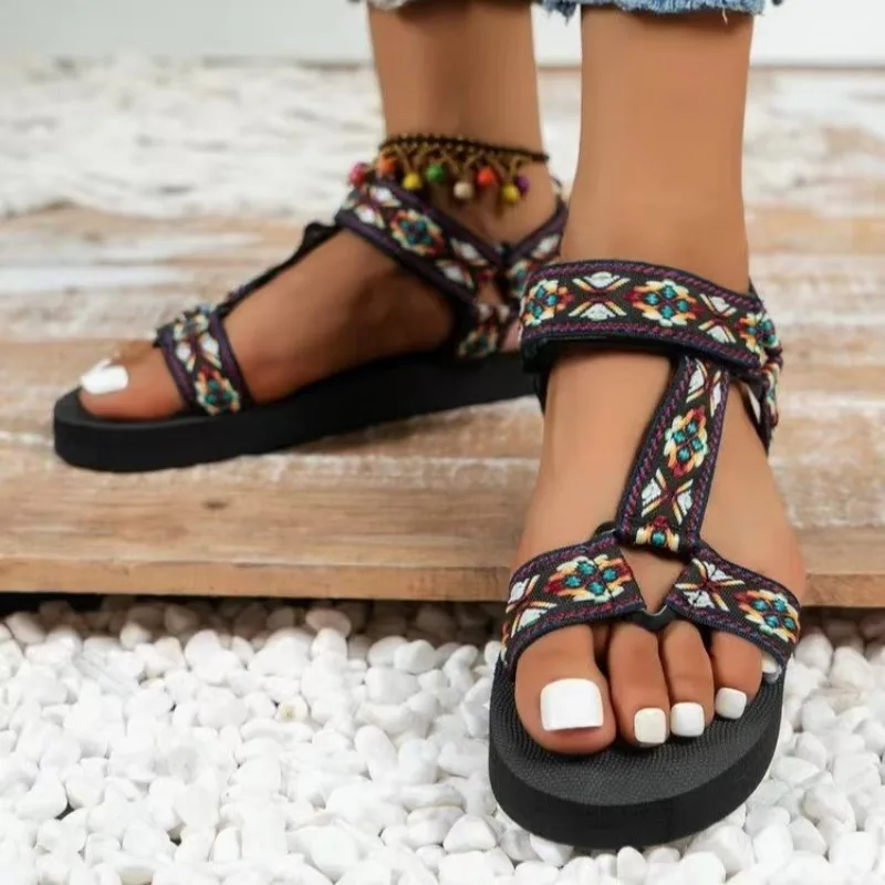 Women Flats Sandals 2024 New Summer Comfortable Fashion Wedges Sandals Lightweight Casual Outdoor Beach Sandals Shoes for Women