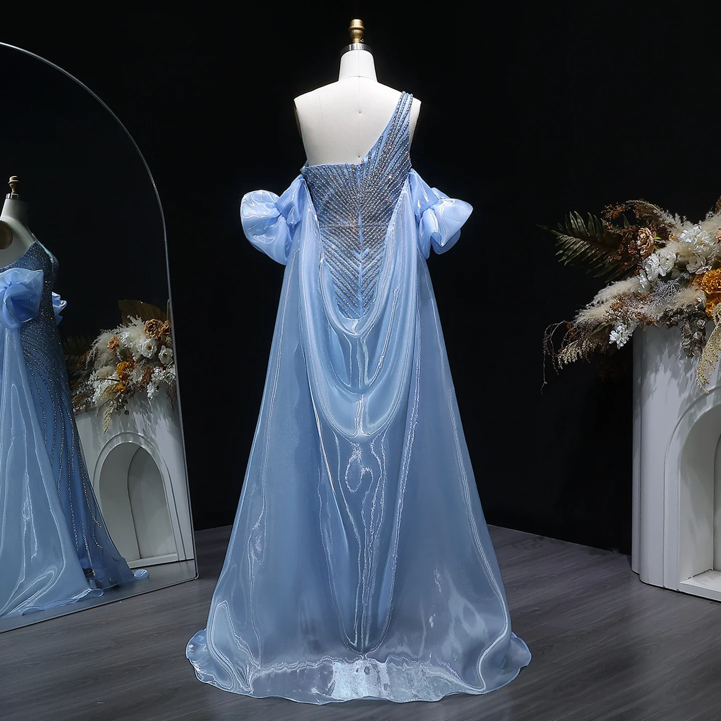 Sharon Said Dubai Luxuriöses Einschultriges Abendkleid mit Langer Schleppe, Stark Perlenbestickt, Saudi-Arabisches Damen-Abendkleid SS016 Maßanfertigung – Detail 8