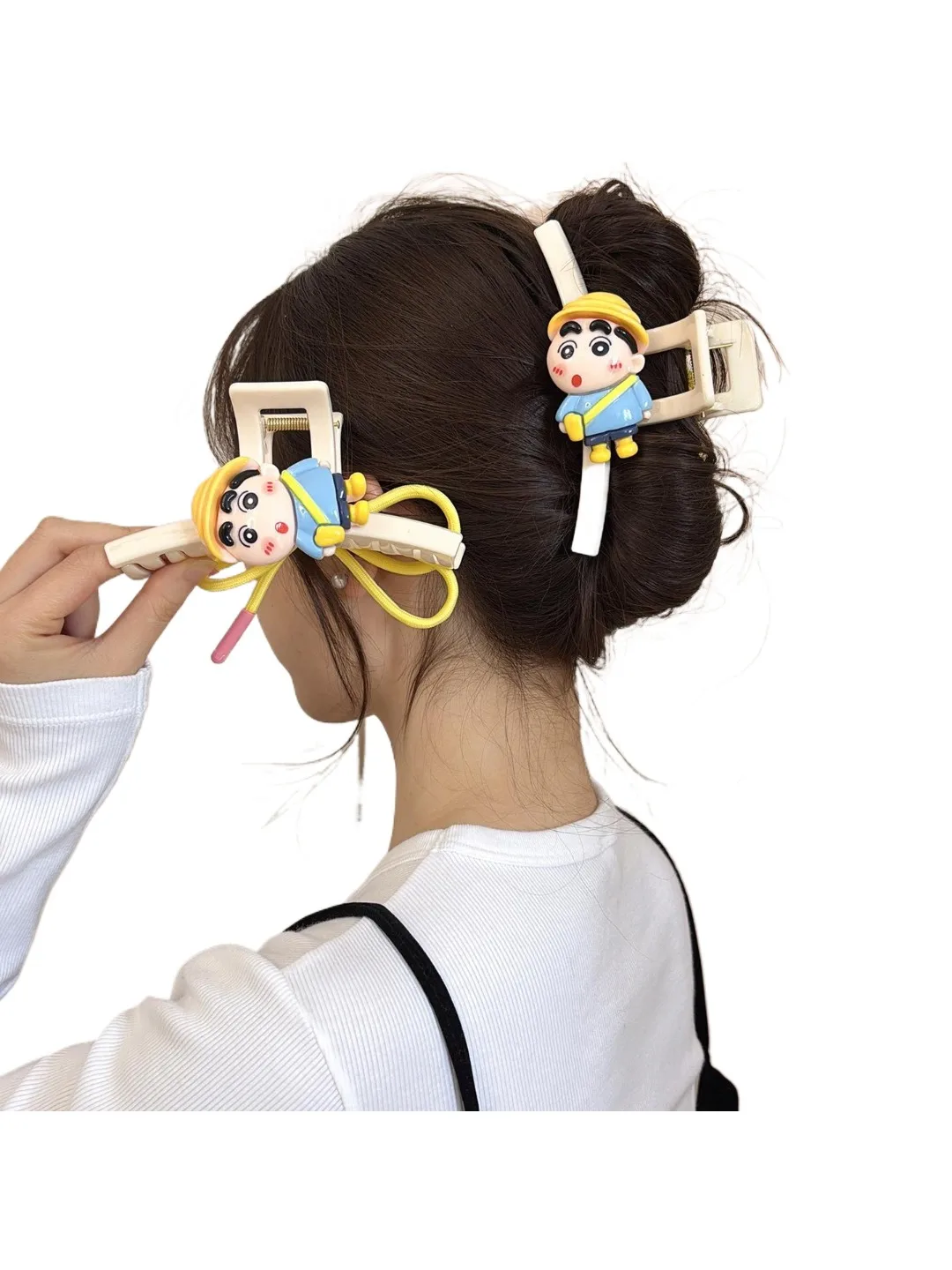 Fresh Cute Crayon Shin-Chan Large Acrylic Hair Claw, Popular Cartoon Shark Clip for Updo Hair Styling Daily Hair Accessories