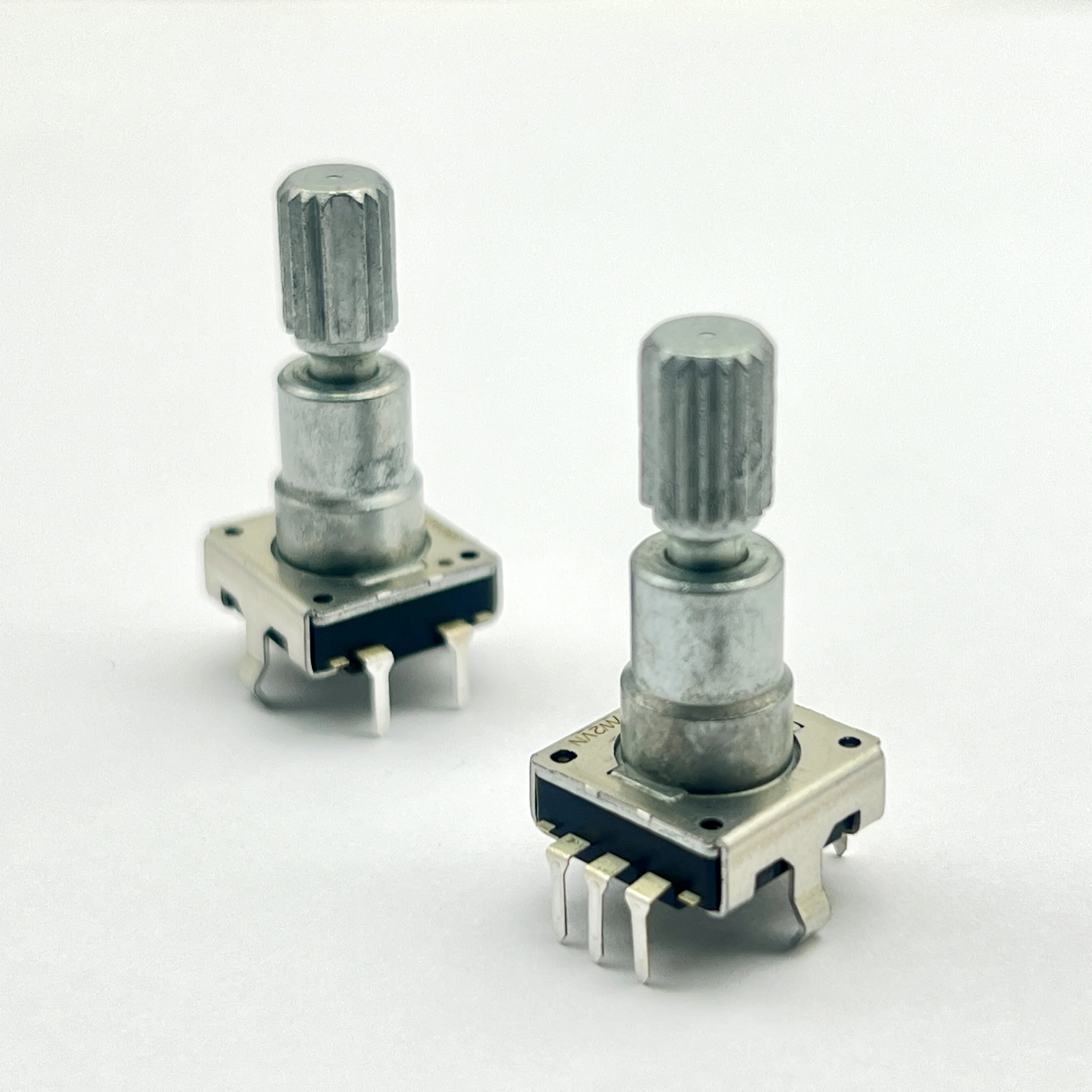 1 piece of Japanese EVED series car EC11 encoder 16 positioning 8 pulse belt press switch handle length 20mm