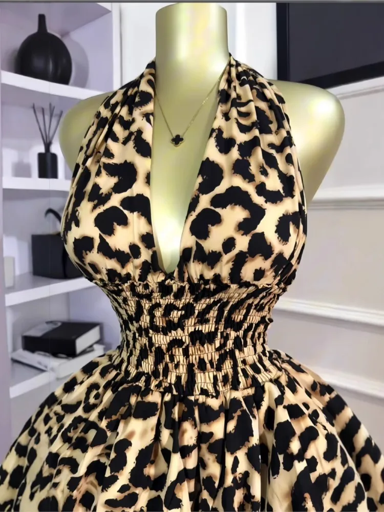 فستان مثير بحزام قابل للطي فستان نسائي موضة بدون أكمام بدون ظهر للحفلات فساتين صغيرة لصيف 2025 فساتين نسائية أنيقة