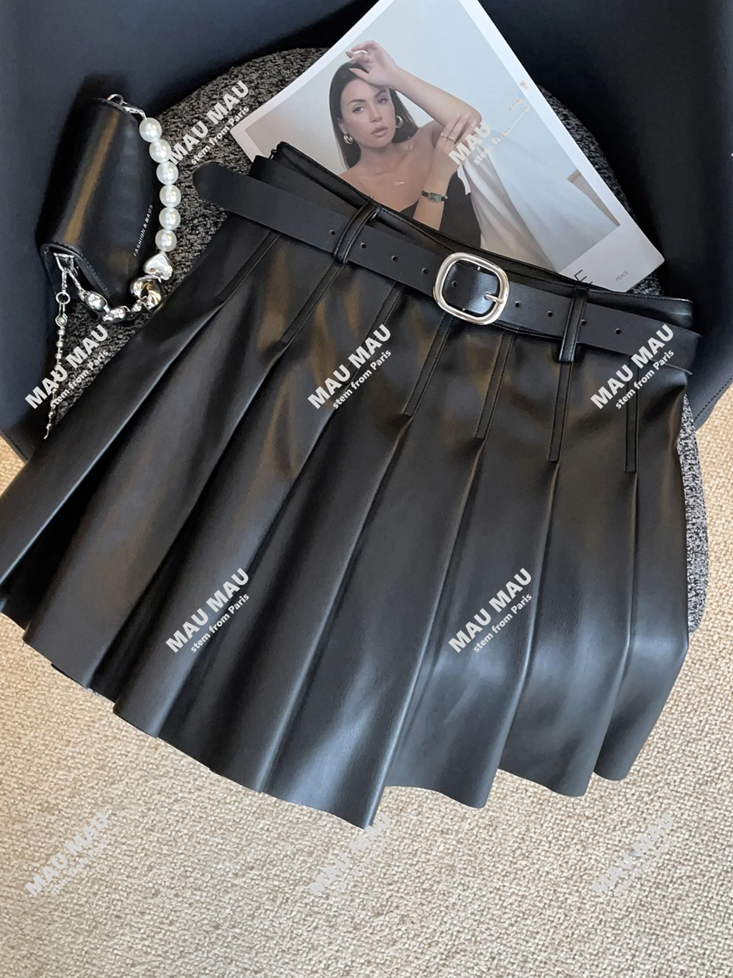 

High Waist Leather Pleated Skirt with Belt for Women Autumn Design Simple Sle Commute Polyester Fiber Stand Fit A-L...