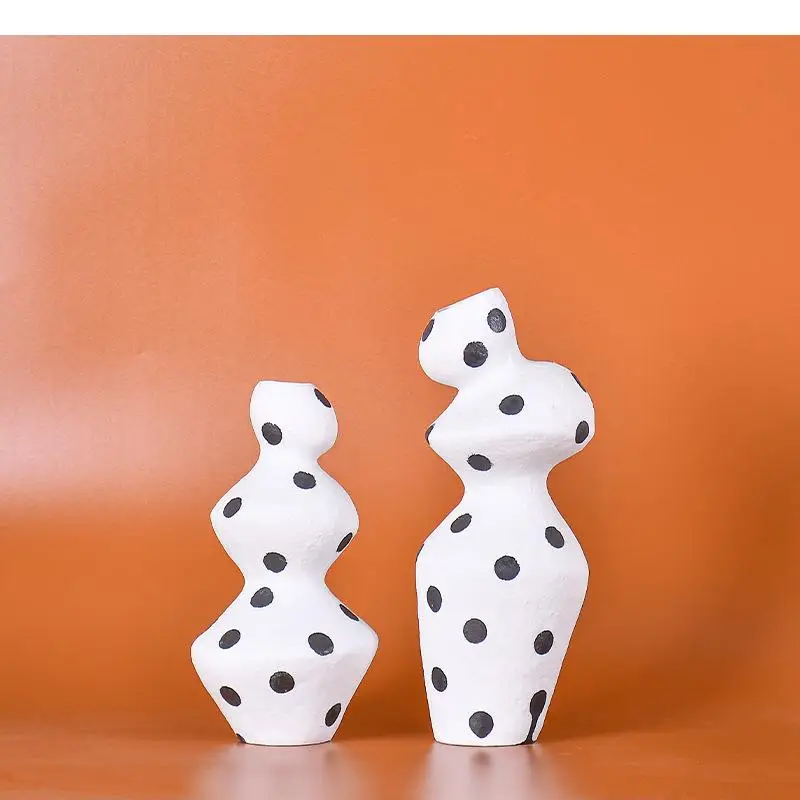 Ceramic Vase White Polka Dot Pattern Irregular Alien Flower Living Room Desktop Ornament Home Modern Decor