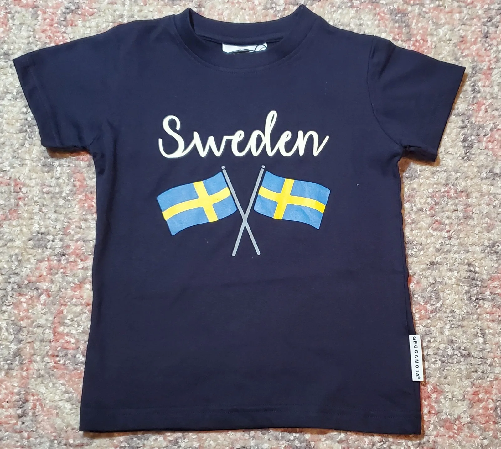 NEW Geggamoja Sweden Flag Blue T-Shirt-Infant/Toddler Size 98/104 (About 4T)-NWT