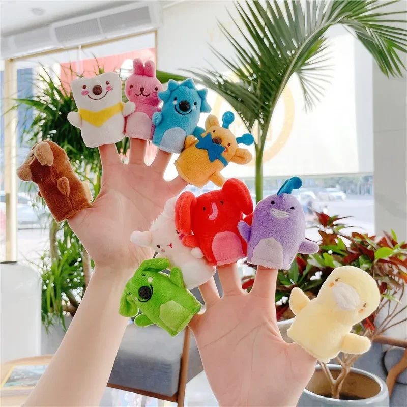 1 stücke Finger Spielzeug Baby Mini Handpuppen Kreative Cartoon Tier Plüsch Spielzeug Befrieden Puppe Kawaii Geburtstag Geschenke Interaktive Spiel