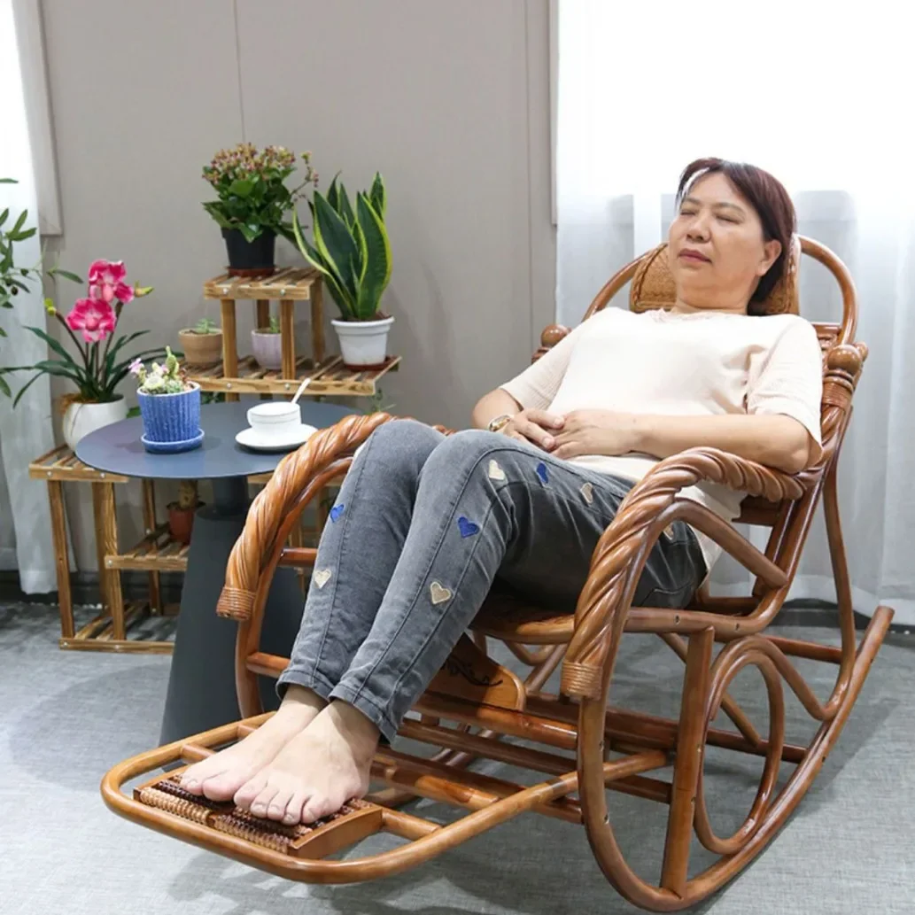 كرسي هزاز الروطان، كرسي ترفيهي للبالغين، الروطان الطبيعي، رجل عجوز من الخشب الصلب على الطراز الصيني الجديد