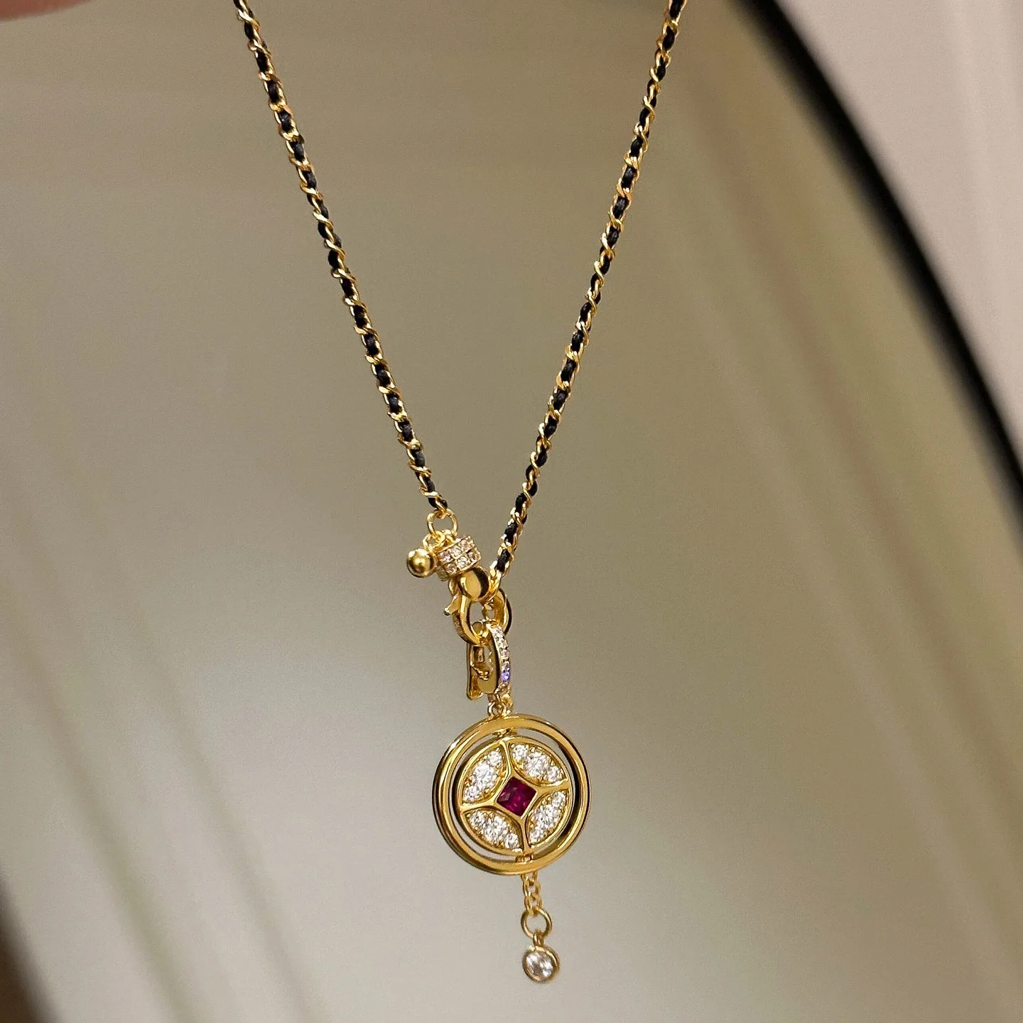 Retro classic diamonds inlaid double-sided copper coins carved horse pendant black braided rope chain necklace banquet jewelry