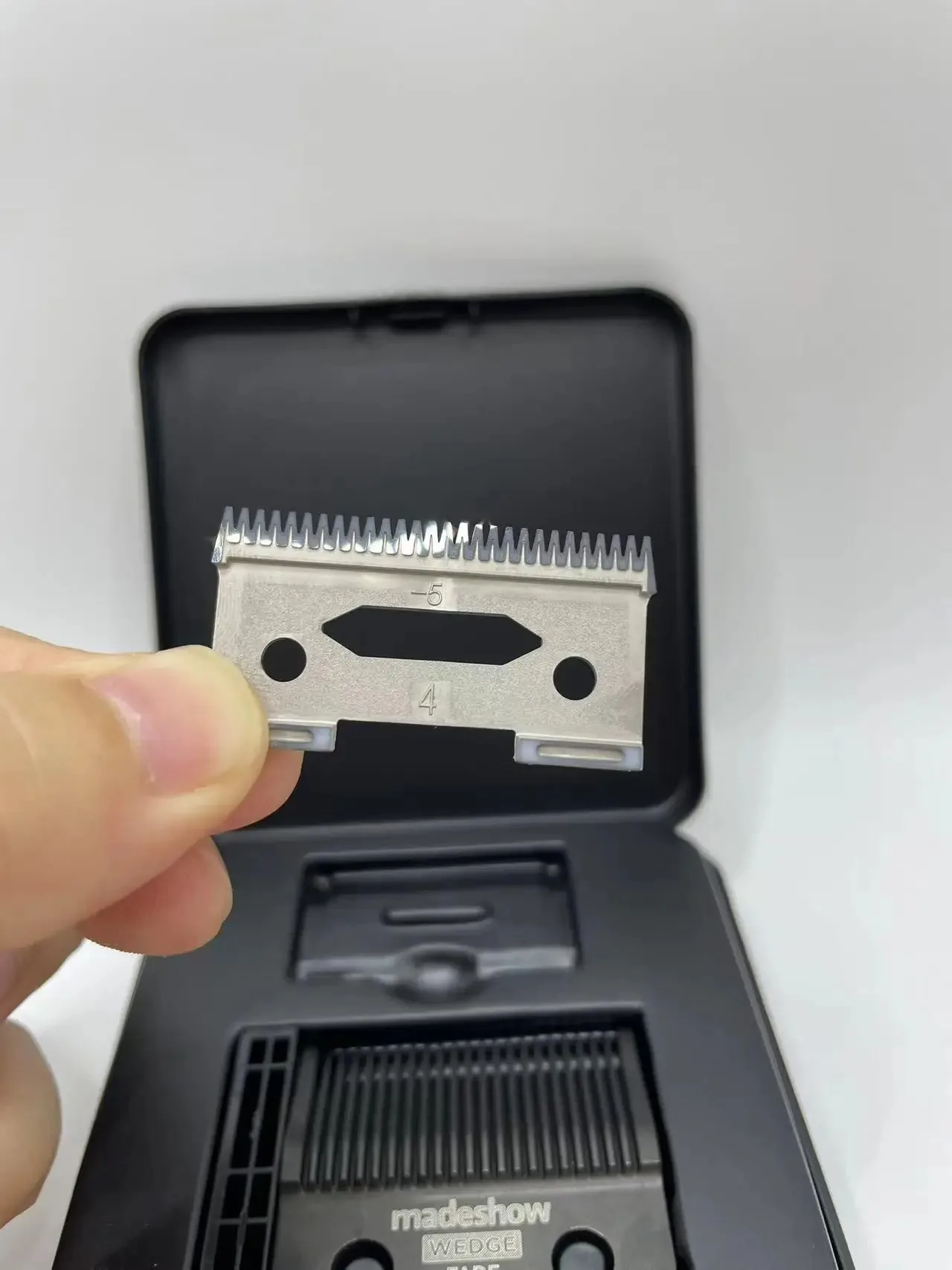 Original Madeshow M5(F) Blade M10 Kulilang R66 R77F G9C Wedge Fade Blades Hair Clipper Ultra Thin Blade Trimmer Replacement
