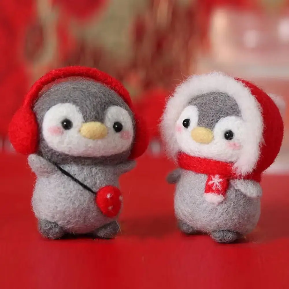 Cute Not Finished Wool Felting Kit Cartoon Toy Doll Handmade Needle Felting Kit Cute Penguin DIY Felting Starter Kit