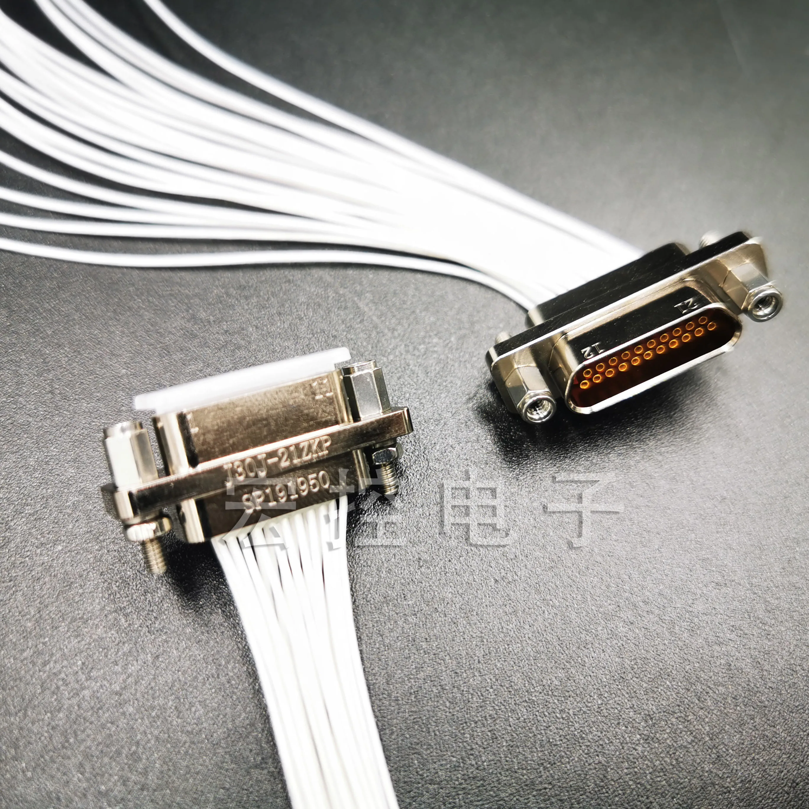 J30J-21TJL J30J-21ZKP 21-pin Plug and Socket Rectangular Connector J30J-21zkw-j TJ/ZK
