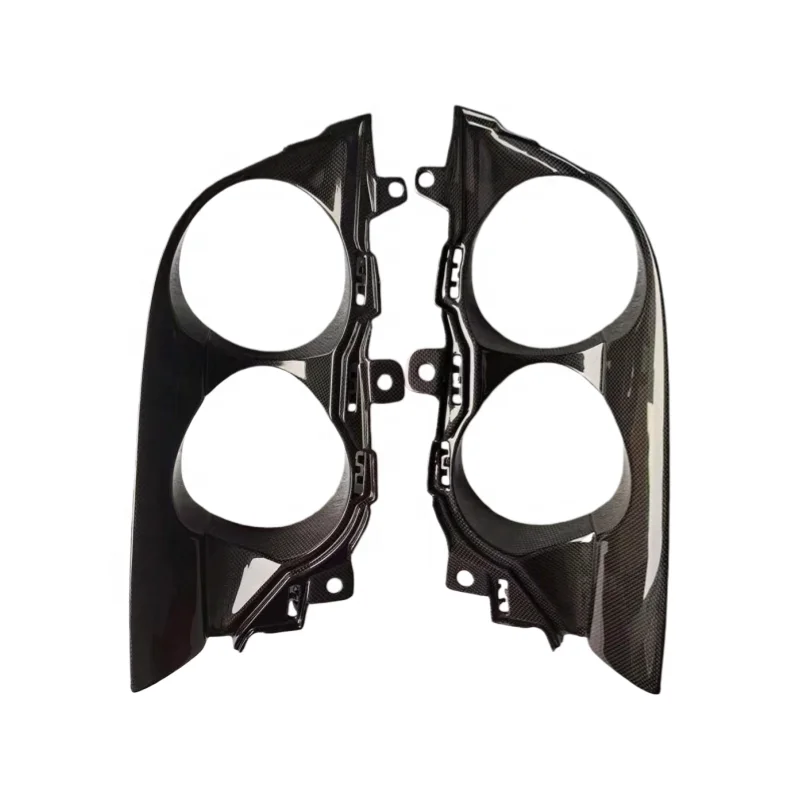 

For Ferrari 812 Superfast High Quality OEM Style Dry Carbon Fiber Rear Lamp Cover Decoration Bodykit