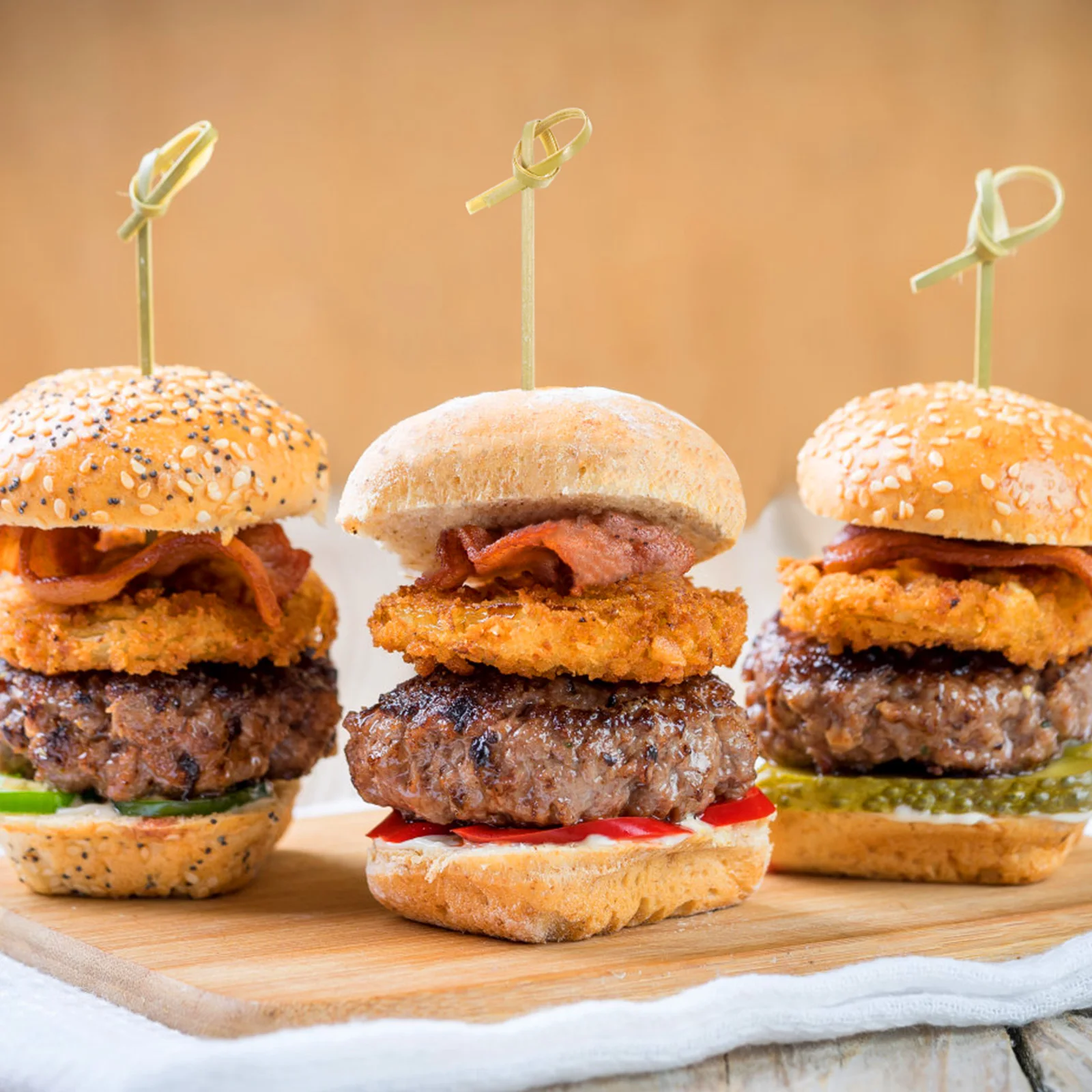 

200Pcs Bamboo Cocktail Sticks Premium Disposable Fruit Picks for Party Home Restaurant Use Eco Friendly Food Picks