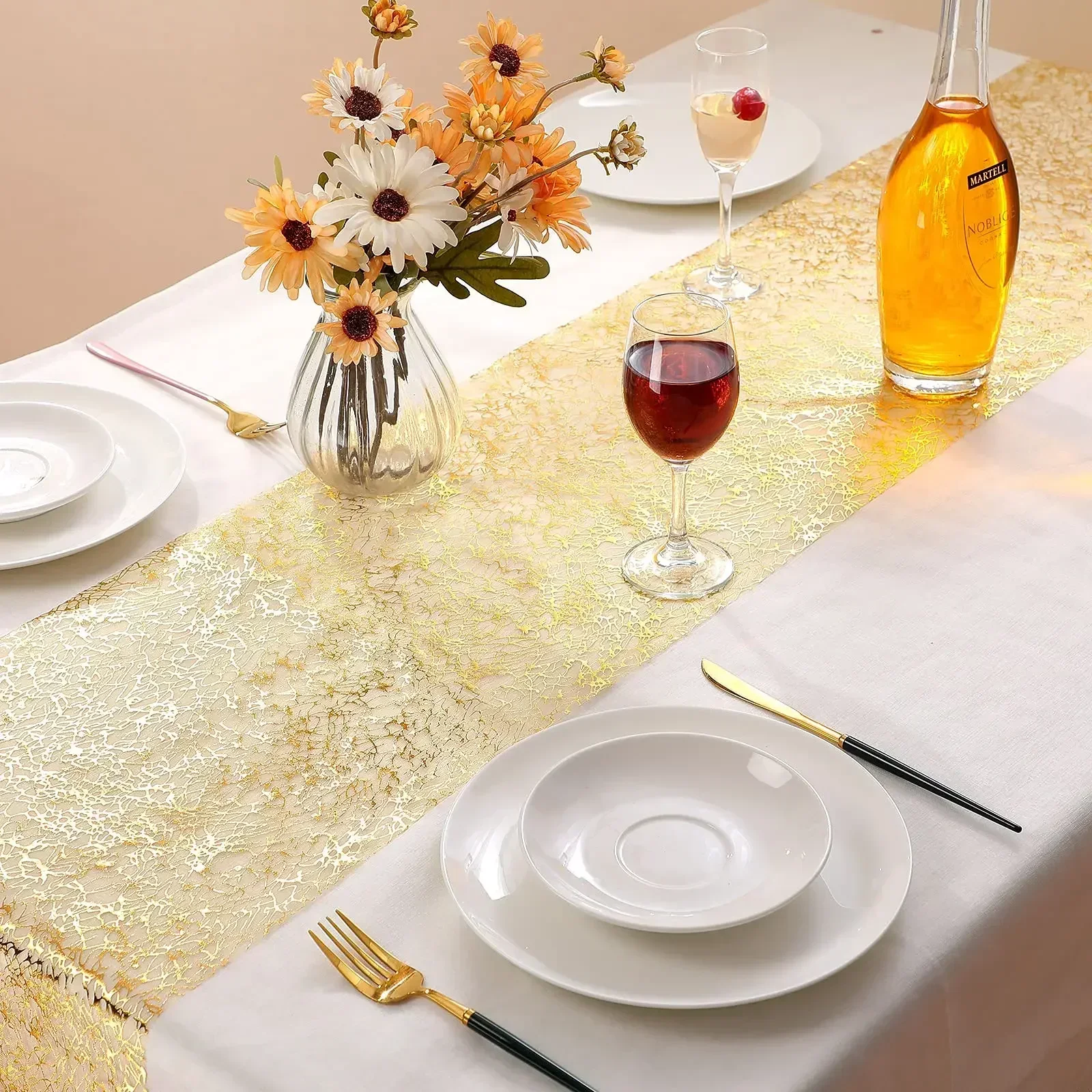 28x500cm Gold Table Runner Metallic Glitter Table Cloths Runner Metallic Roll Rectangle for Birthday Wedding Home Table Decor
