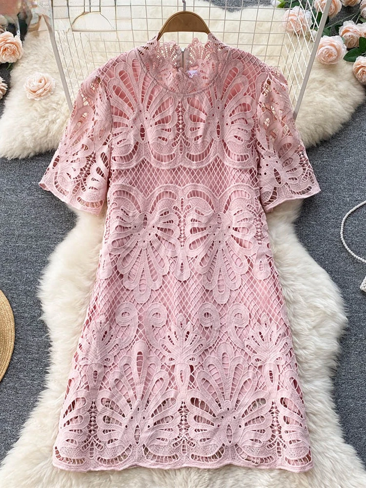 

High Quality Solid Hollow Out Lace Straight Dress Casual Short Sleeve Short Sleeve Stand collar Short Dresses for Women Robes