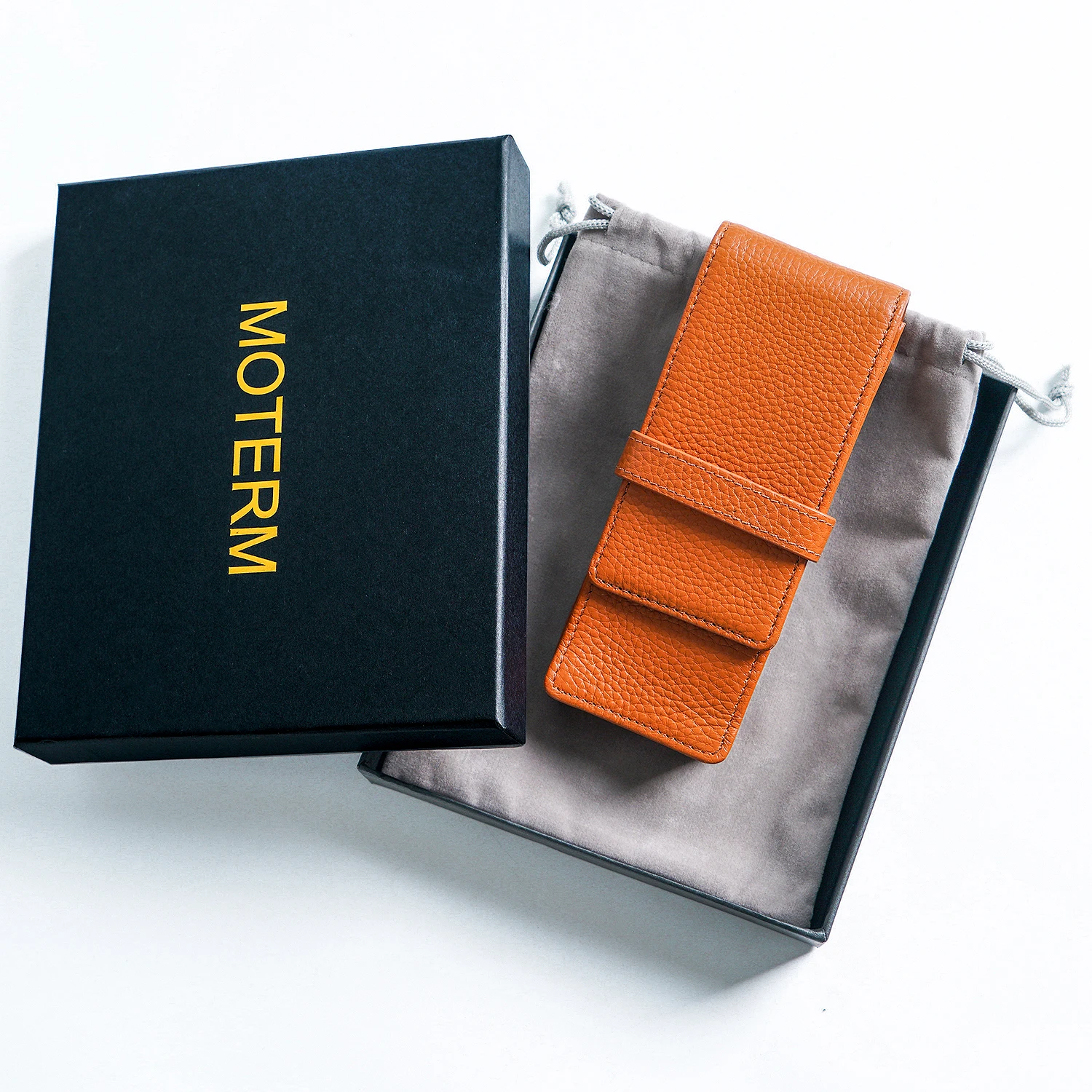 Moterm Echtem Leder Klappe Stift Tasche mit Magnetische Attraktion für Drei Stifte Pebbled Korn Bleistift Fall Stationäre Stift Beutel