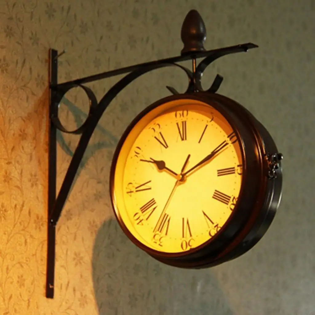 Double Sided Hanging Clock Retro Clock Wall Mounted Mute Clock