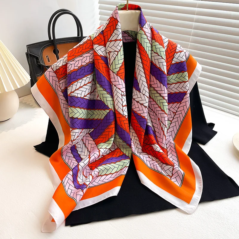 New Twill Satin Scarf 90cm, Wo - Ascot Neck Scarf avis et prix