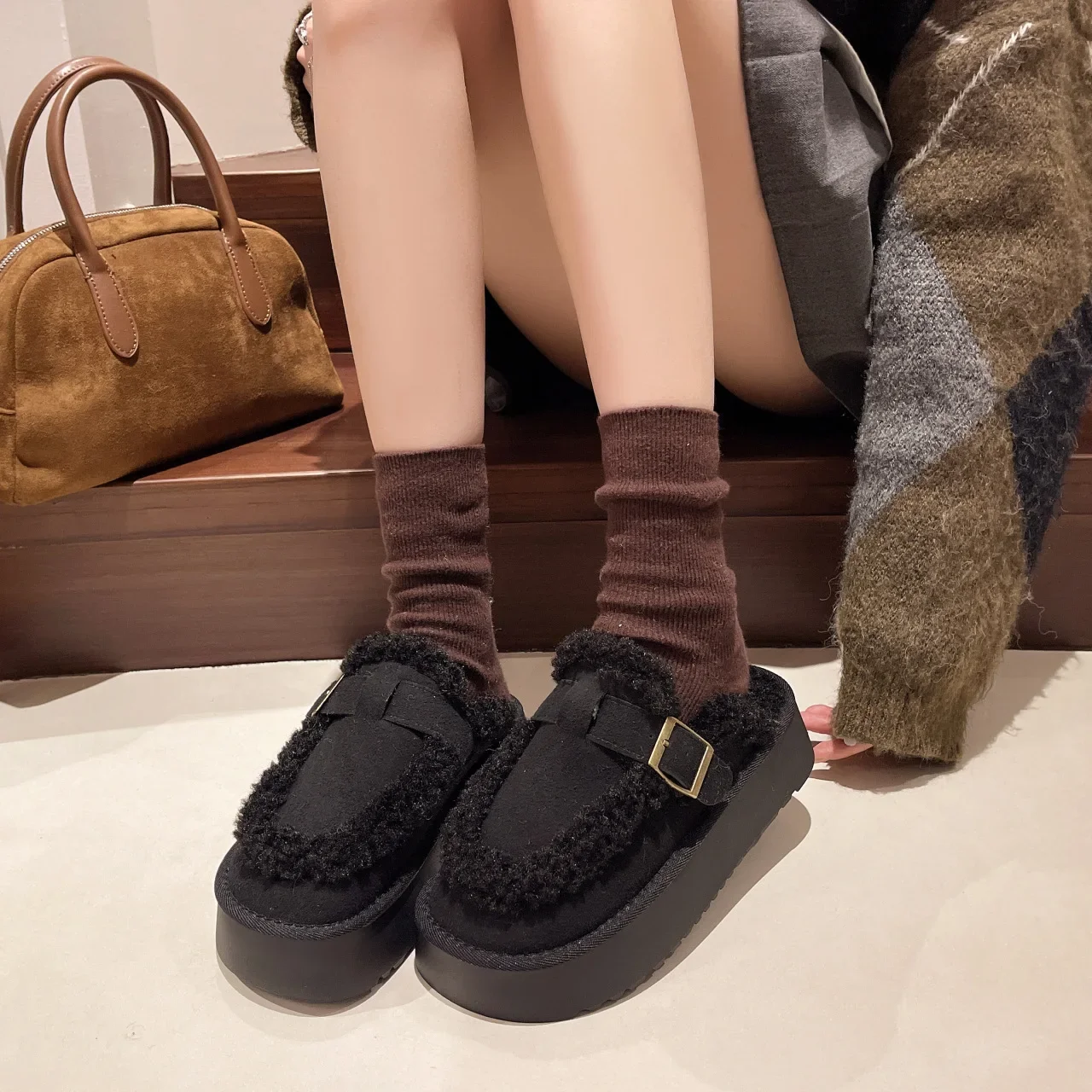 الشتاء سميكة القاع التمهيد نعال من القطن المرأة صوف مبطن الانزلاق على مغطاة تو نصف النعال الكورية نمط حذاء مسطح #3