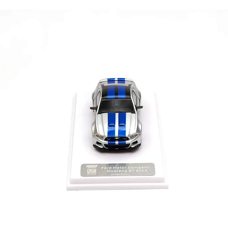 ما قبل البيع GDO DCM 1:64 NFS موستانج 2014 GT Shelby Diecast Diorama نموذج سيارة مجموعة ألعاب مصغرة GDO DCM