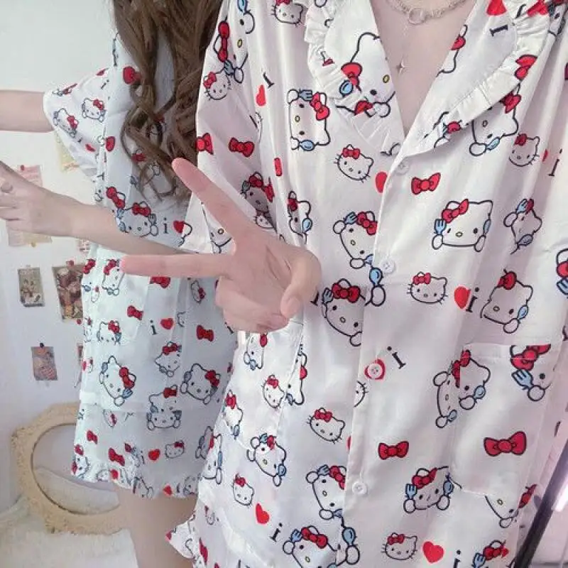 

Японский комплект пижам Hello Kitty: милые свободные ночные сорочки с коротким рукавом и мультяшным принтом, летняя женская одежда для сна Kuromi