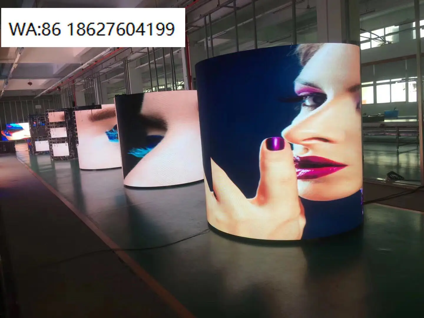 

P1.86-P3.076 Flexible LED Module 4K Curved Soft Panel Indoor Round Cylinder Display Screen