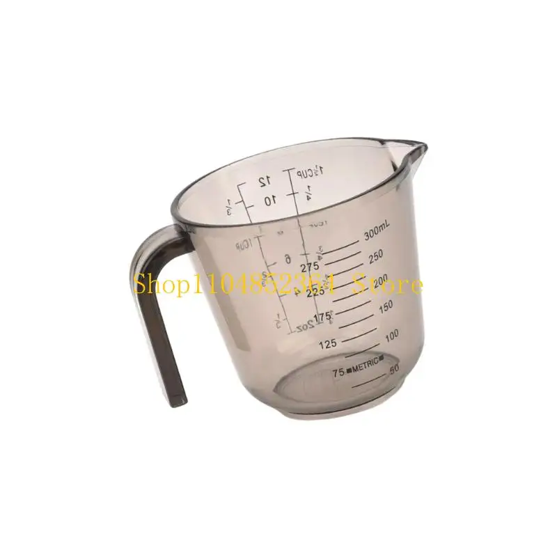 652F Multiple Capacity Kitchen Measuring Tool Clear Graduations Nonslip Grip Easy Cleaning