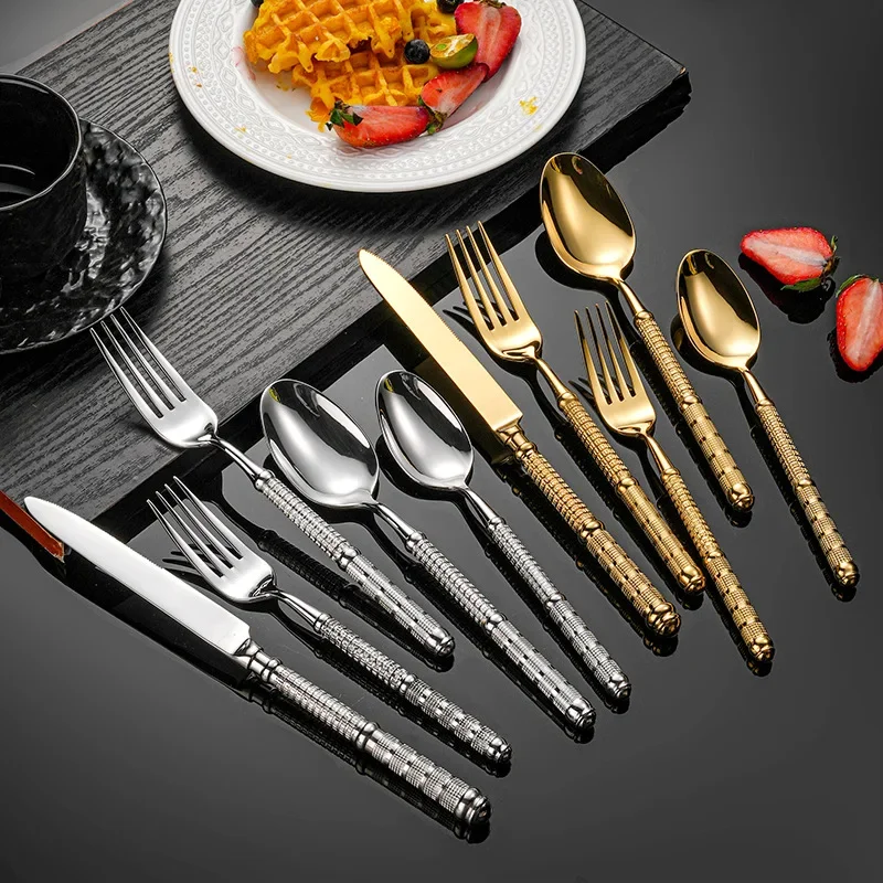 Juego de cubiertos de acero inoxidable 304 con relieve francés, vajilla chapada en oro para Hotel, tenedores de comedor tridimen