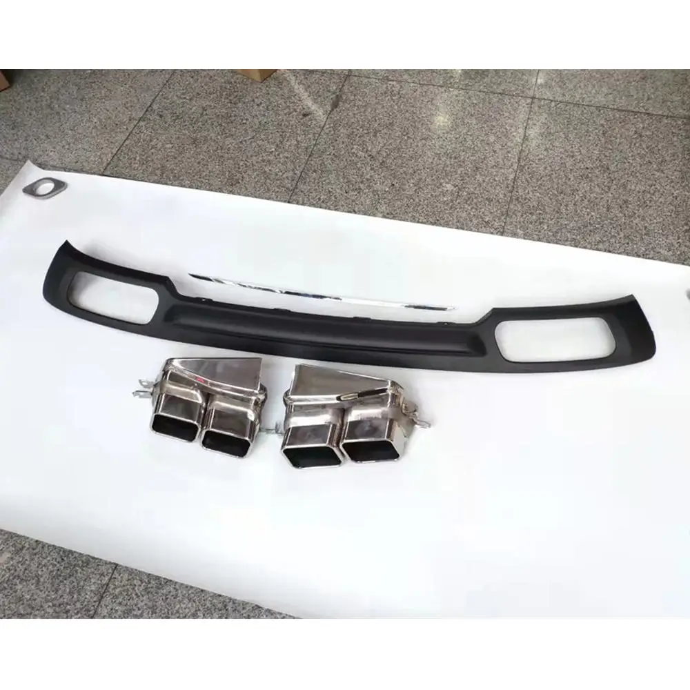 Autozubehör Stoßstangendiffusor für BMW 7er F01 F02 730 740 Edelstahl-Heckdiffusor + Auspuffspitze, modifiziertes Autoteil