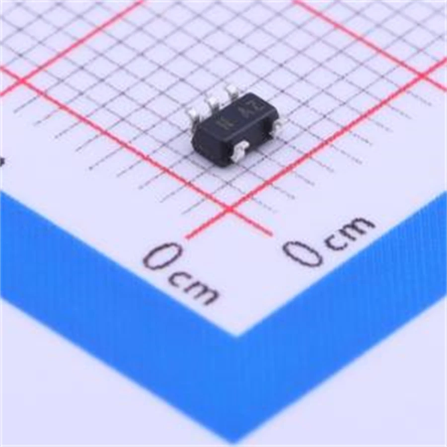 10SZT/LOT MAX824SEUK+T (PMIC)