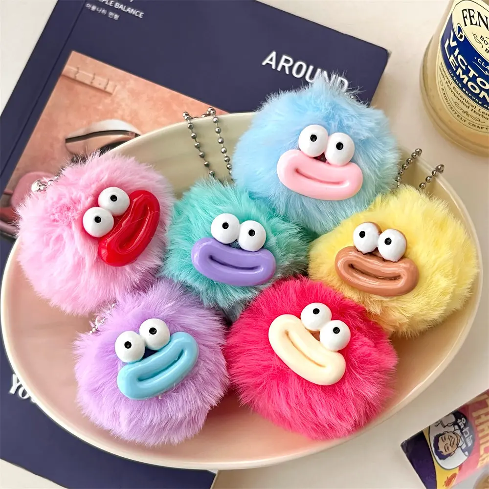 かわいい毛玉の大きな口のぬいぐるみキーホルダーペンダント、面白いソーセージ口のバックパックぬいぐるみペンダント、カップルギフトバッグペンダント