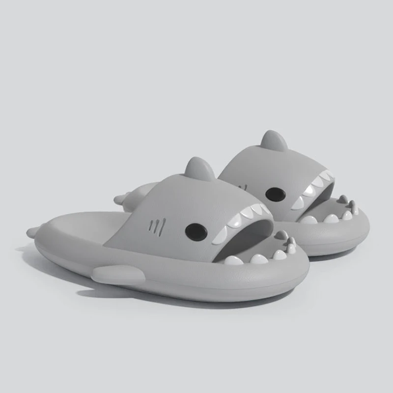 Comwarm Women Summer Shark Slippers Outdoor Fashion Non-slip Beach Sandals Cute Cartoon Men Flip-flops Women House Shark Slides