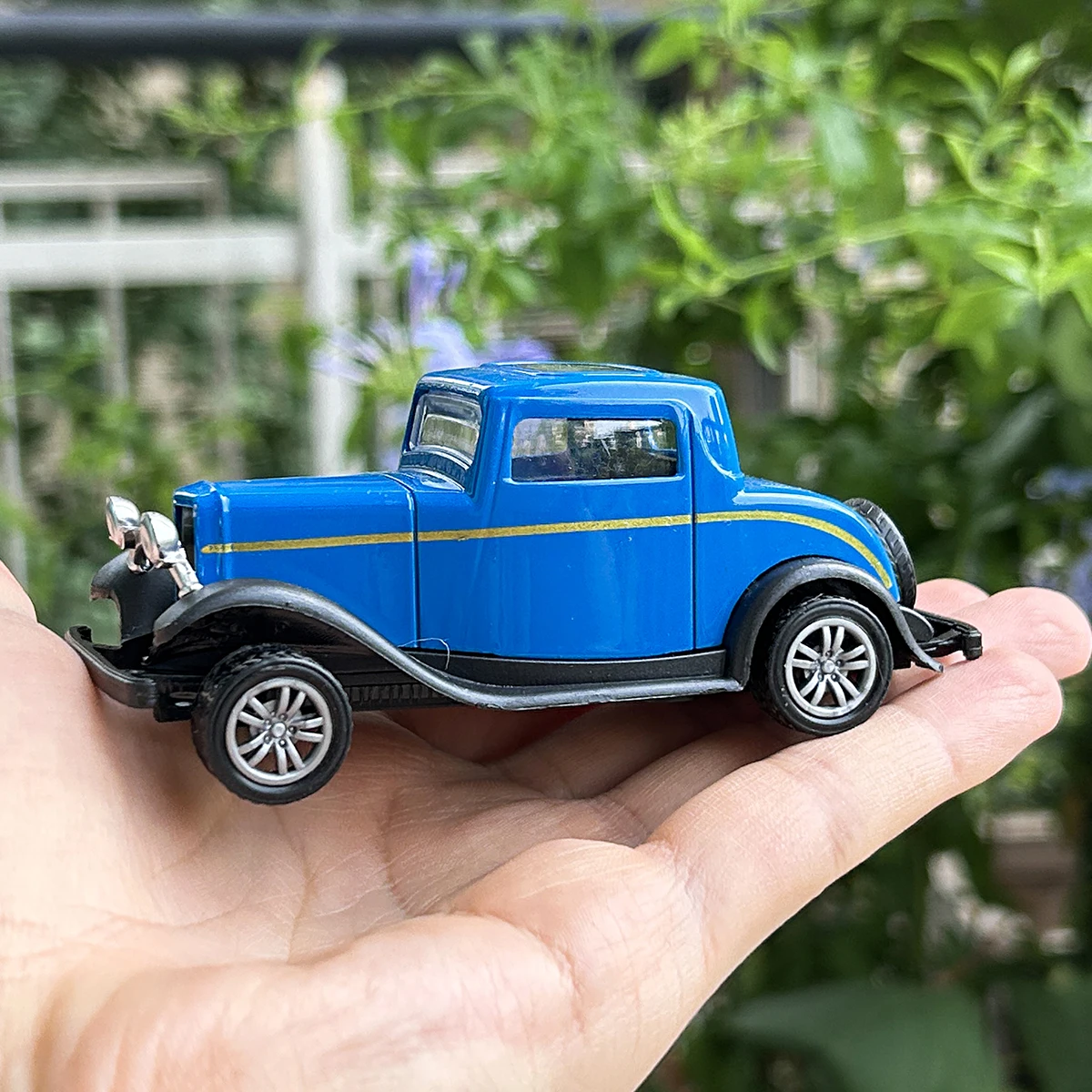 1:43 Alloy Vintage Diecast Car Ford A 1931 Model Car Classic Pull Back Car Model Miniature Vehicle Replica Gift For Kids Adults