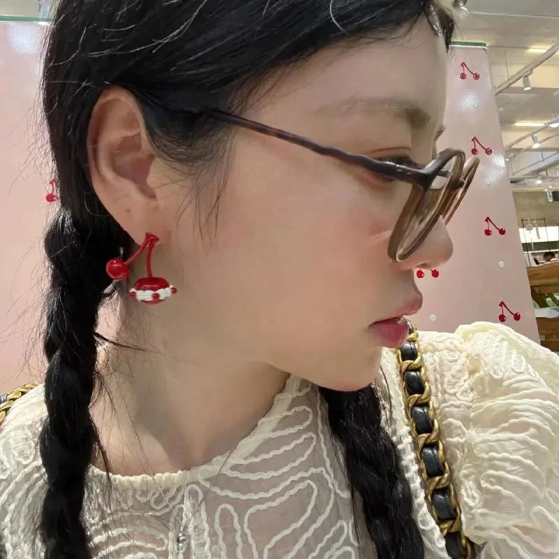 The Niche Sweet and Cute Earring Series Features Cherry Cream Shaped Food Shaped Earrings Small and Exquisite Girl Heart Jewelry