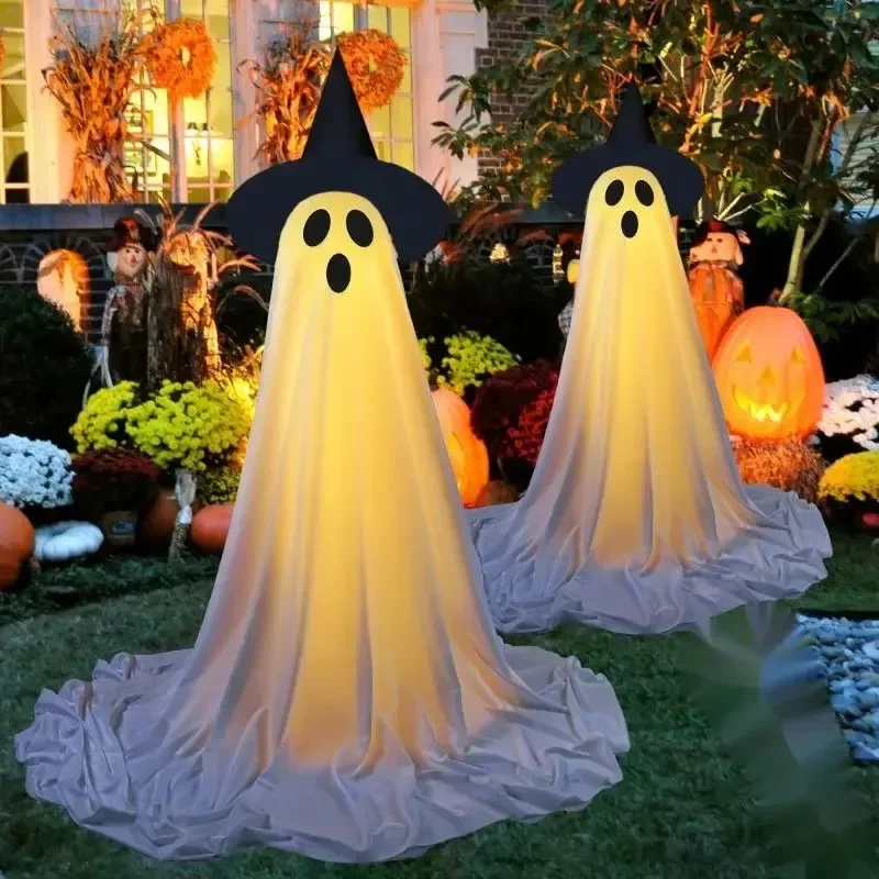 

Halloween Spooky Ghost Decorations Outdoor Glowing Ghost Decorations Remote-Controlled Luminescent Indoor Spooky Ghost Light