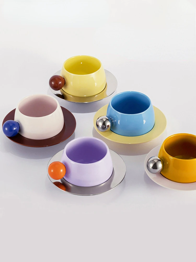 

Creative Suspension Coffee Cup And Saucer Set Ins High Value Design Sense Ceramic Tea Cup Set Office Restaurant Espresso Cups