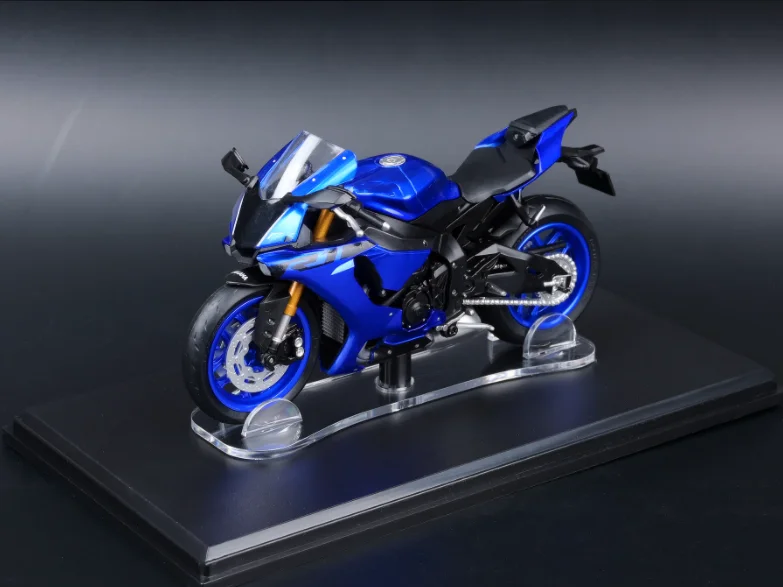 CM Modello 1:18 R1 Modello in lega di moto Articolo decorativo statico Regalo di compleanno