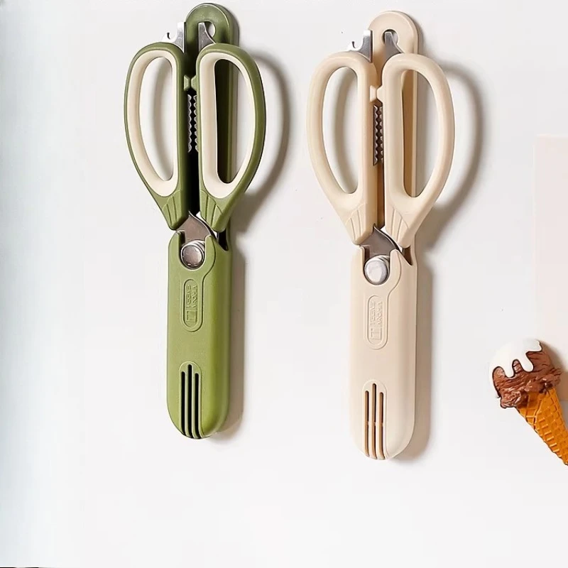 

LMM refrigerator magnetic suction kitchen scissors special multi-functional cooking food