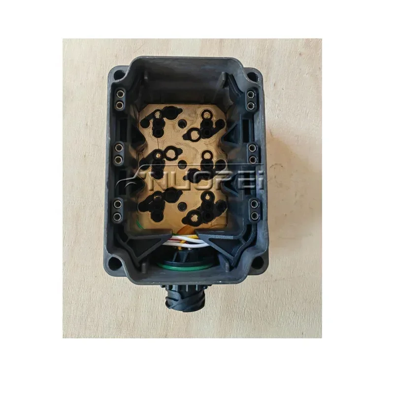 

2025 Hot Sell Scani Truck Gearbox Valve Housing Oem 2760914 2447369 2082090