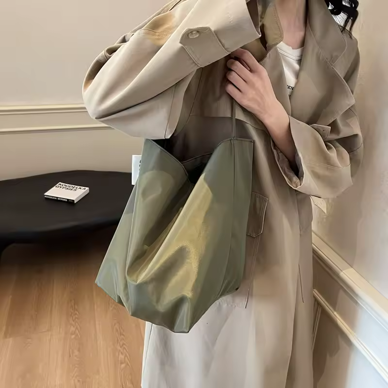 Minimalist and lazy style tote shoulder bag, women's large capacity armpit bag, student class bucket bag, retro shopping bag - Image 3