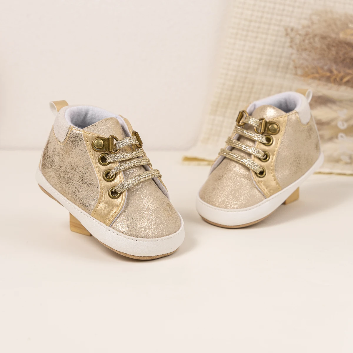 أحذية رياضية مسطحة مريحة وغير رسمية للأطفال بمقدمة مستديرة سهلة الارتداء أحذية للأطفال الصغار للربيع والخريف جديدة رائجة البيع عصرية #5