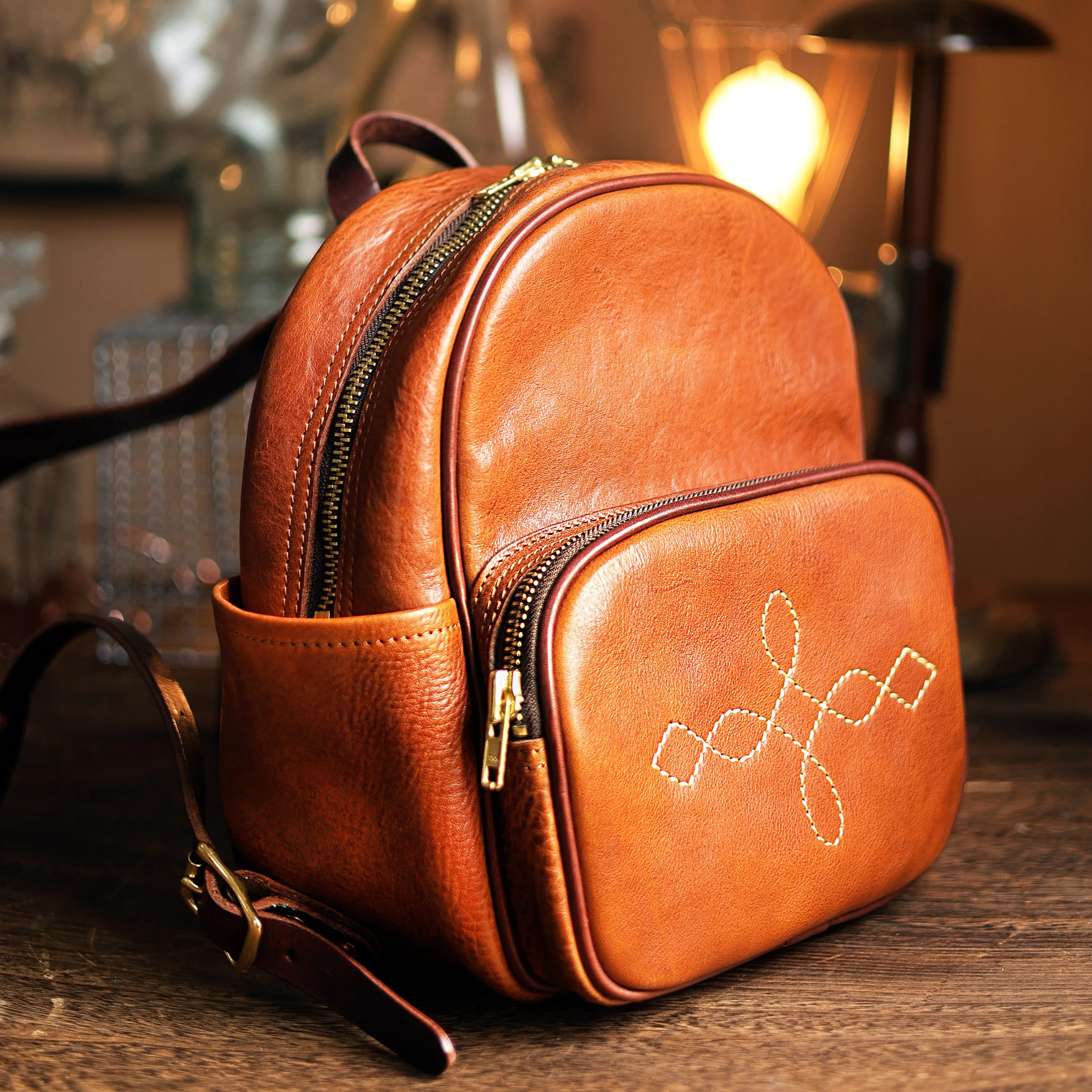 Casual travel vintage vegetable tanned cowhide women's cute backpack fashion luxury handmade genuine leather female schoolbag