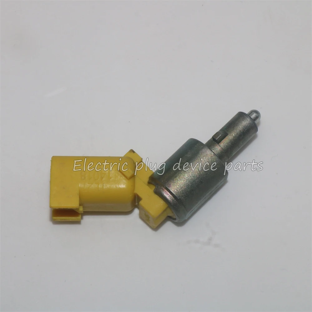 

1L2T-14018-AA 1L2Z-14018-AB SW5646 Door Open Warning Switch for Ford Explorer Mercury Mountaineer 2002-2003