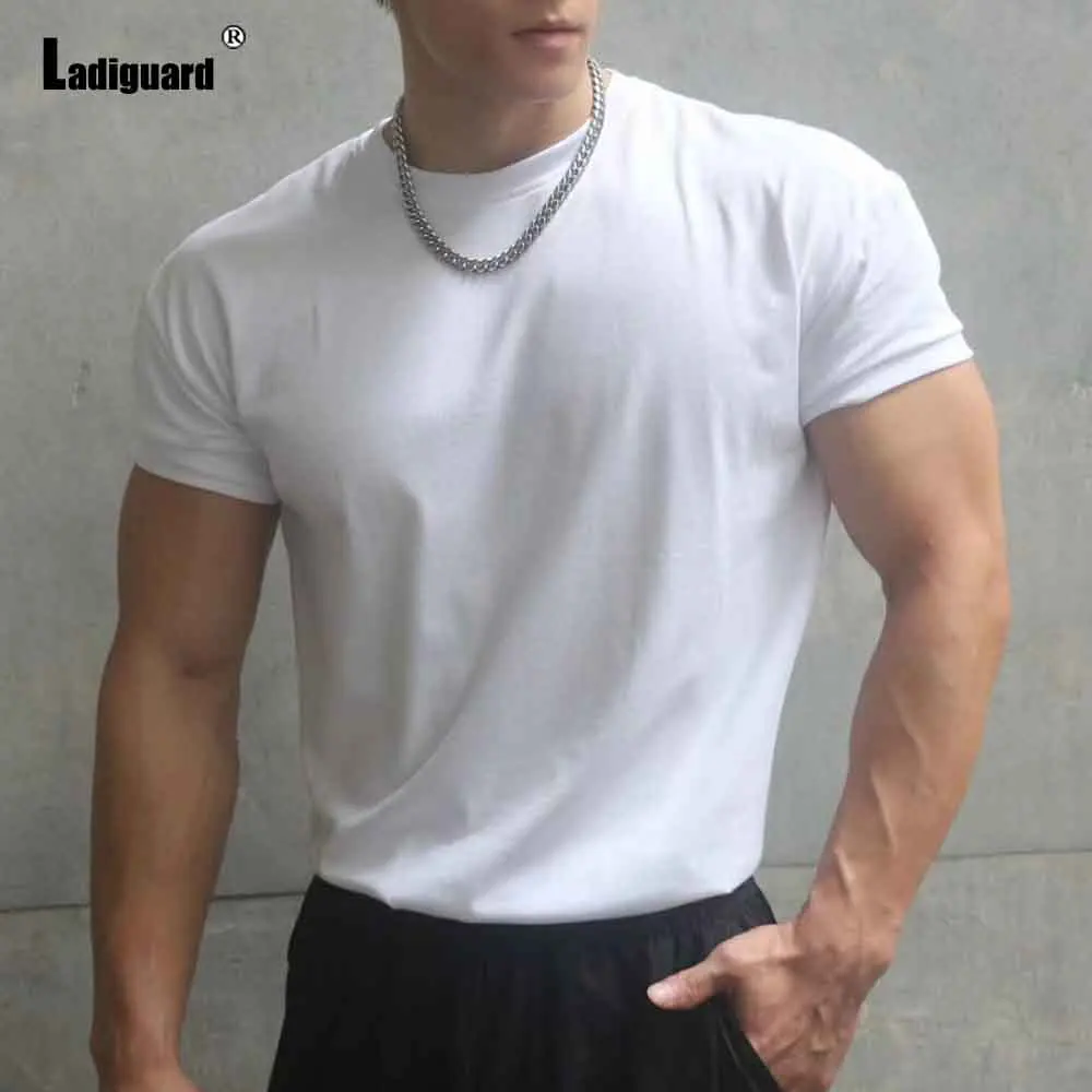 

Мужская повседневная базовая футболка с коротким рукавом, белые мягкие хлопковые топы, американские и европейские однотонные тонкие пуловеры, сексуальная мужская одежда, новинка