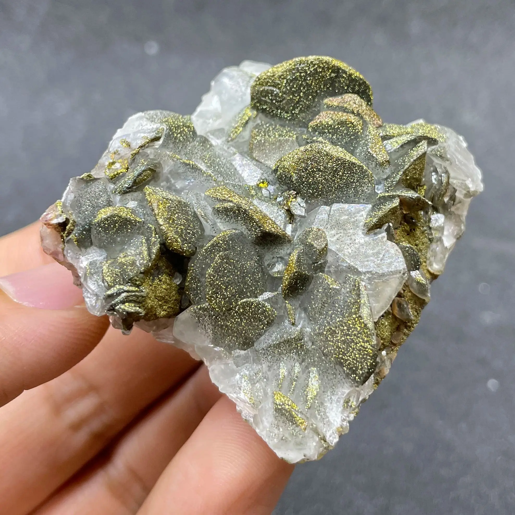 

Natural Raw Stone Calcite Crystal With Pyrite Quartz Mineral Specimen Raw Rock Decoration Rough Healing Gift