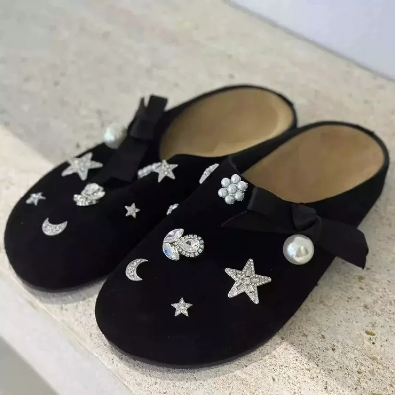 Elegant Pearl Women Shoes 2024 Korean Fashion Women's Closed Toe Slippers Comfortable and Versatile Slippers for Outdoor Wear